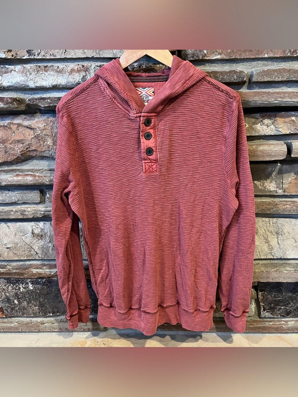 True Grit Hooded Waffle-Knit Cotton Pullover Shirt in Rust Red
